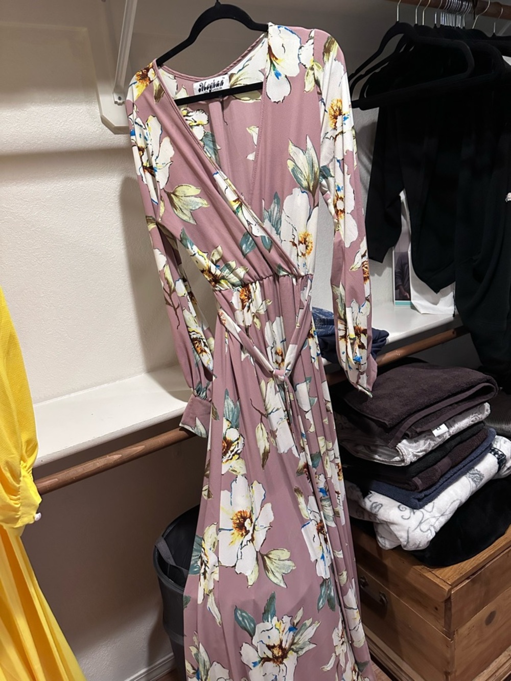Meghan LA Mauve Pink Floral Wrap Maxi Dress missing tag